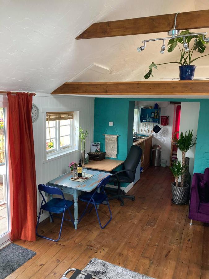 Cosy Studio Retreat In Wells, Somerset Экстерьер фото